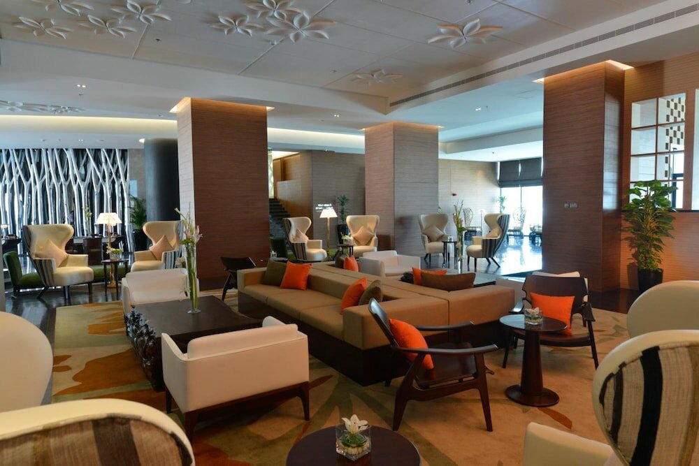 Фото Ramee Grand Hotel and Spa