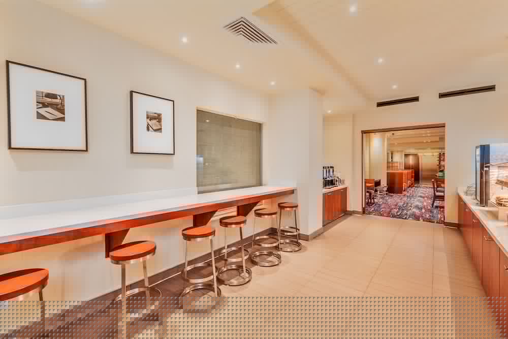 Фото Holiday Inn Express and Suites Fisherman's Wharf, an Ihg Hotel