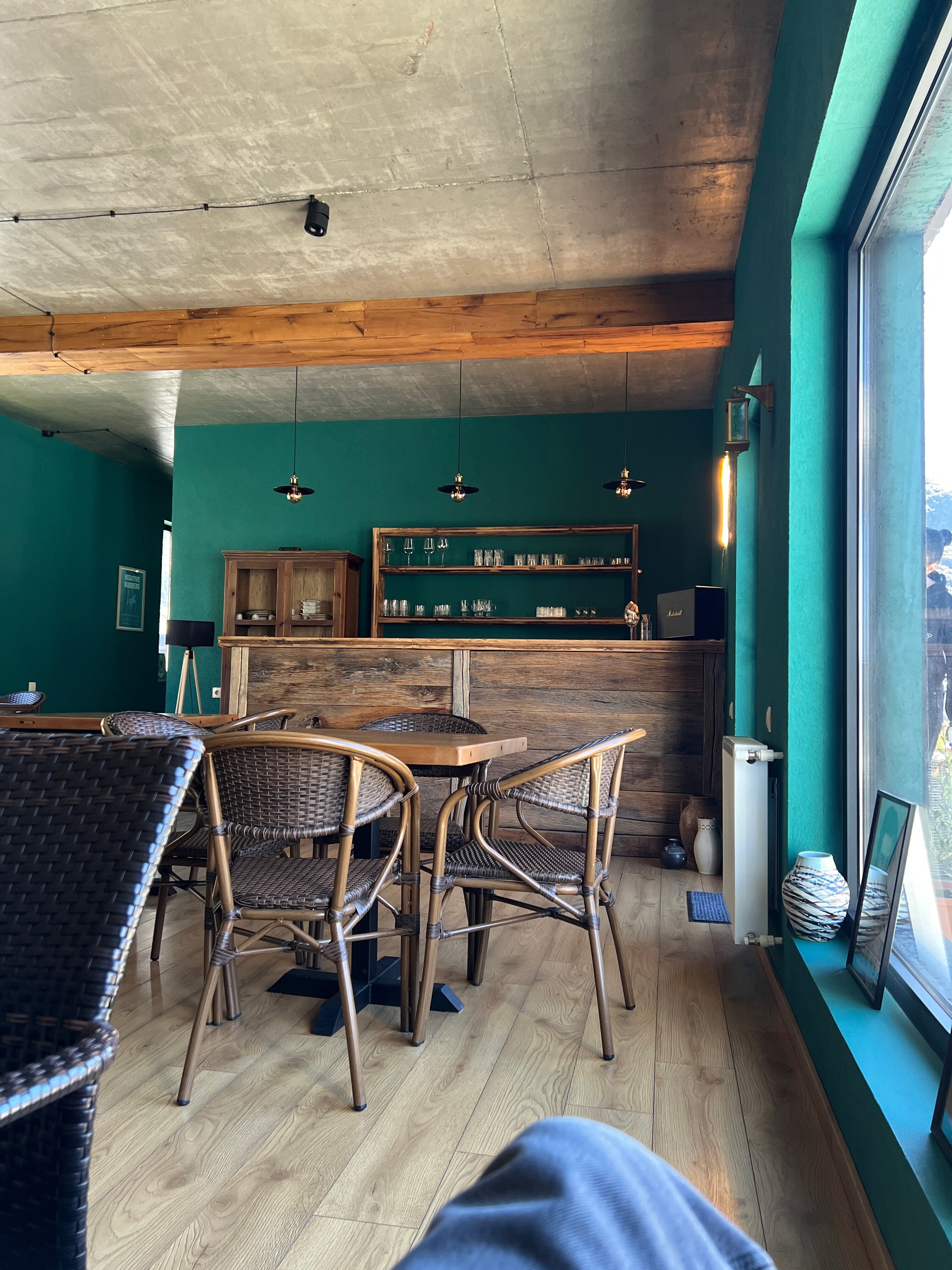 Фото Hotel Misty Mountain