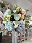 Соцветие Югры (Svetlaya ulitsa, 40к1), flower shop