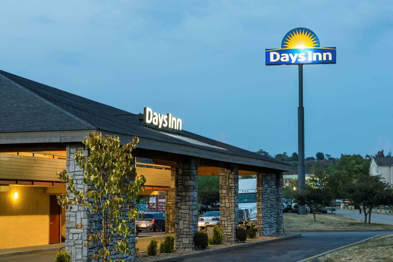 Гостиница Days Inn by Wyndham Pittsburgh-Harmarville