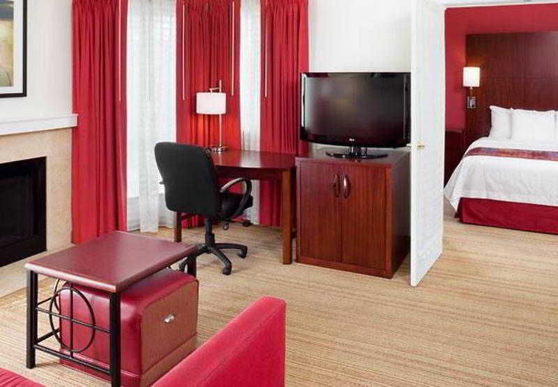 Фото Residence Inn by Marriott Atlanta Airport North/Virginia Ave