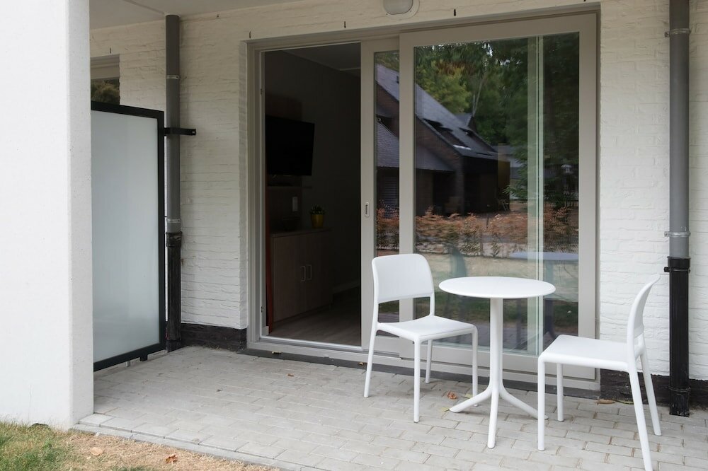 Фото Holiday Suites Limburg