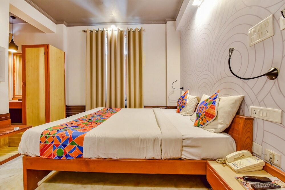 Фото Fabhotel Urban Stay