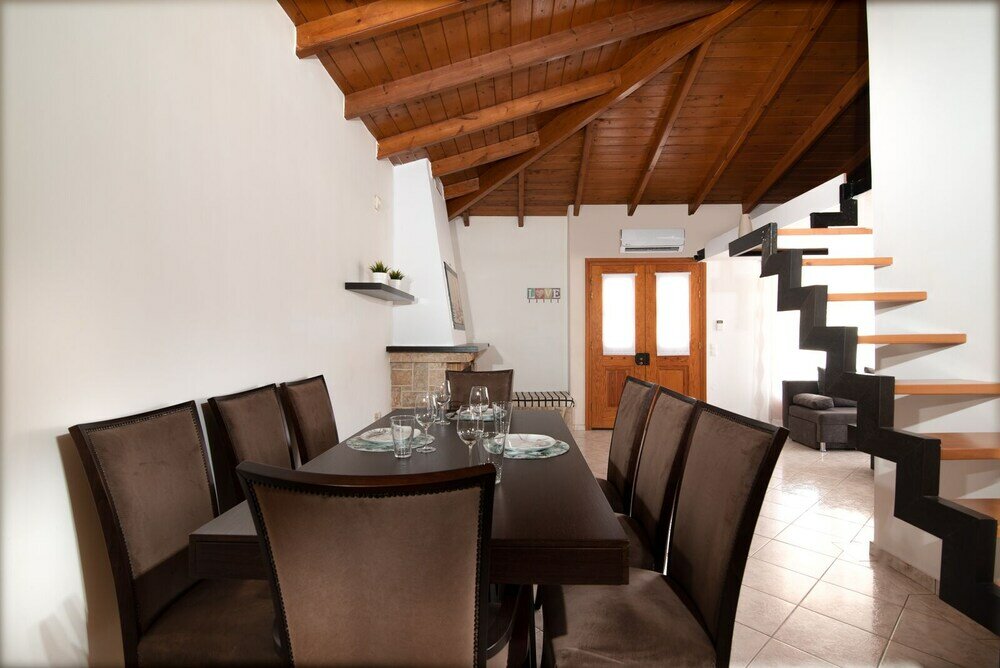 Фото Mtc-ns Apartments by the Airport