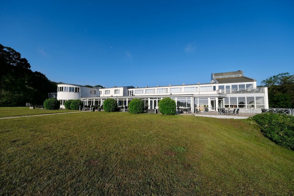 Фото Hotel Juelsminde Strand