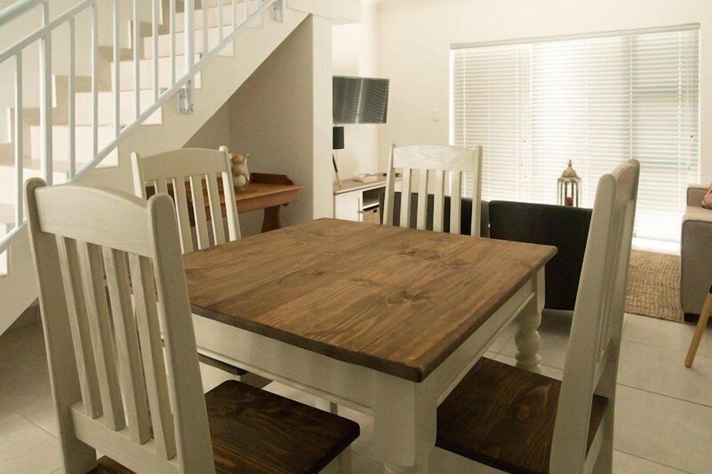 Фото Wineland Suites