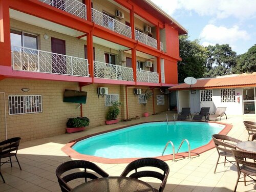 Гостиница Zambezi Inn Hotel в Конакри