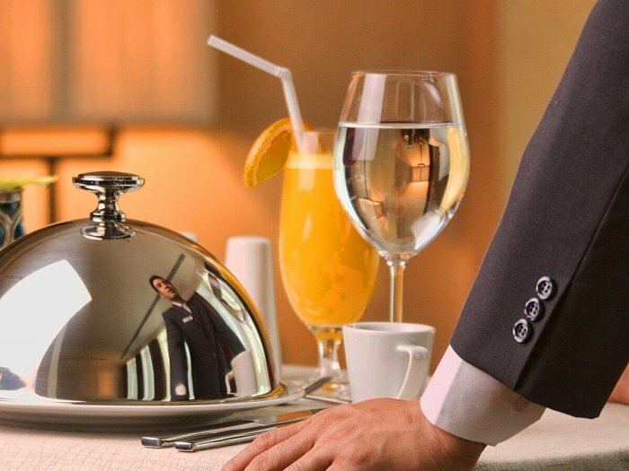 Фото East Gate Hotel