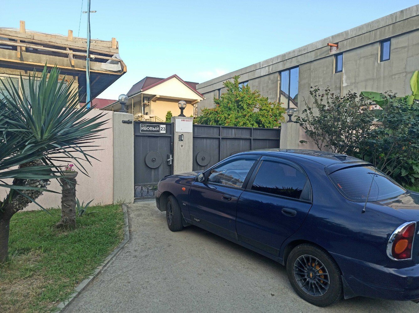 Фото отеля 2