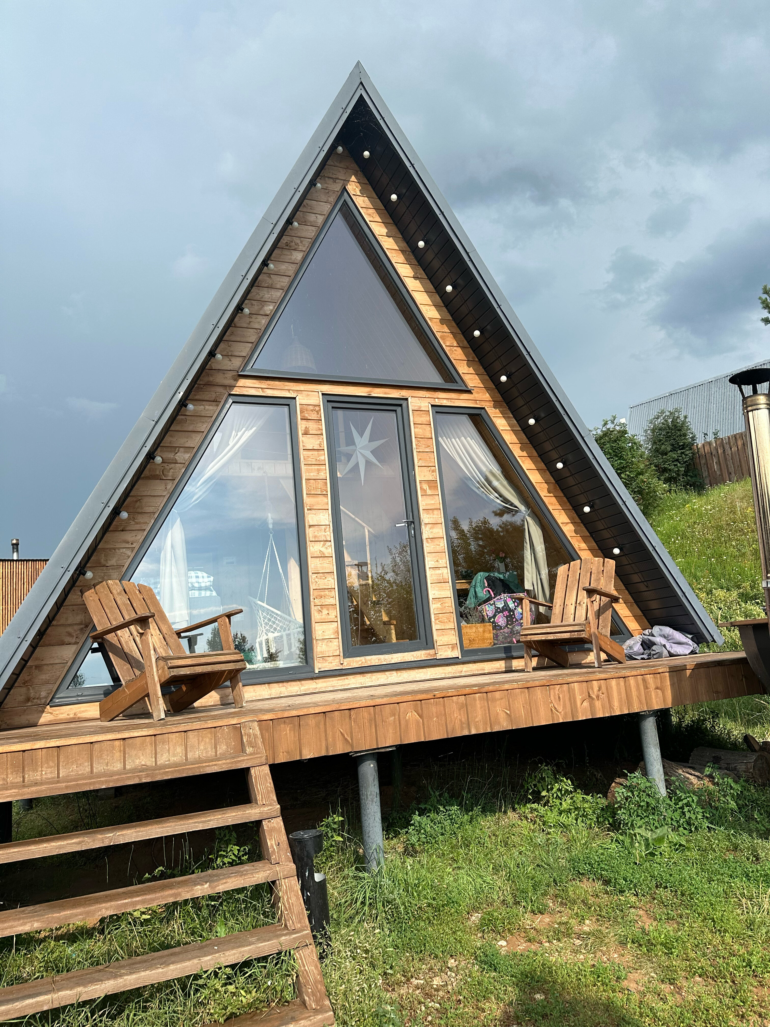 Смотреть ресейлік қыздардың ерлердің аузына сиып жатқанын онлайн.