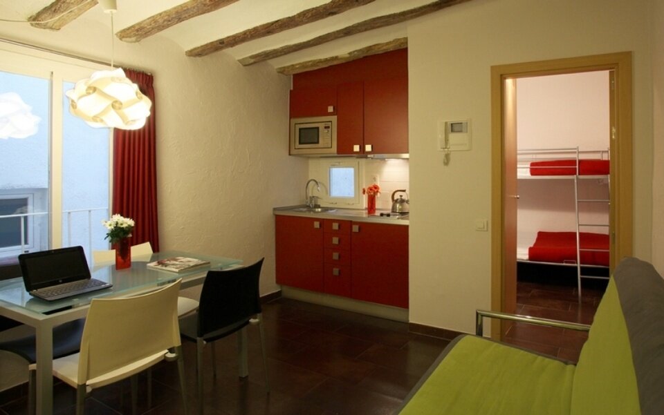 Фото Apartaments Ciutat Vella