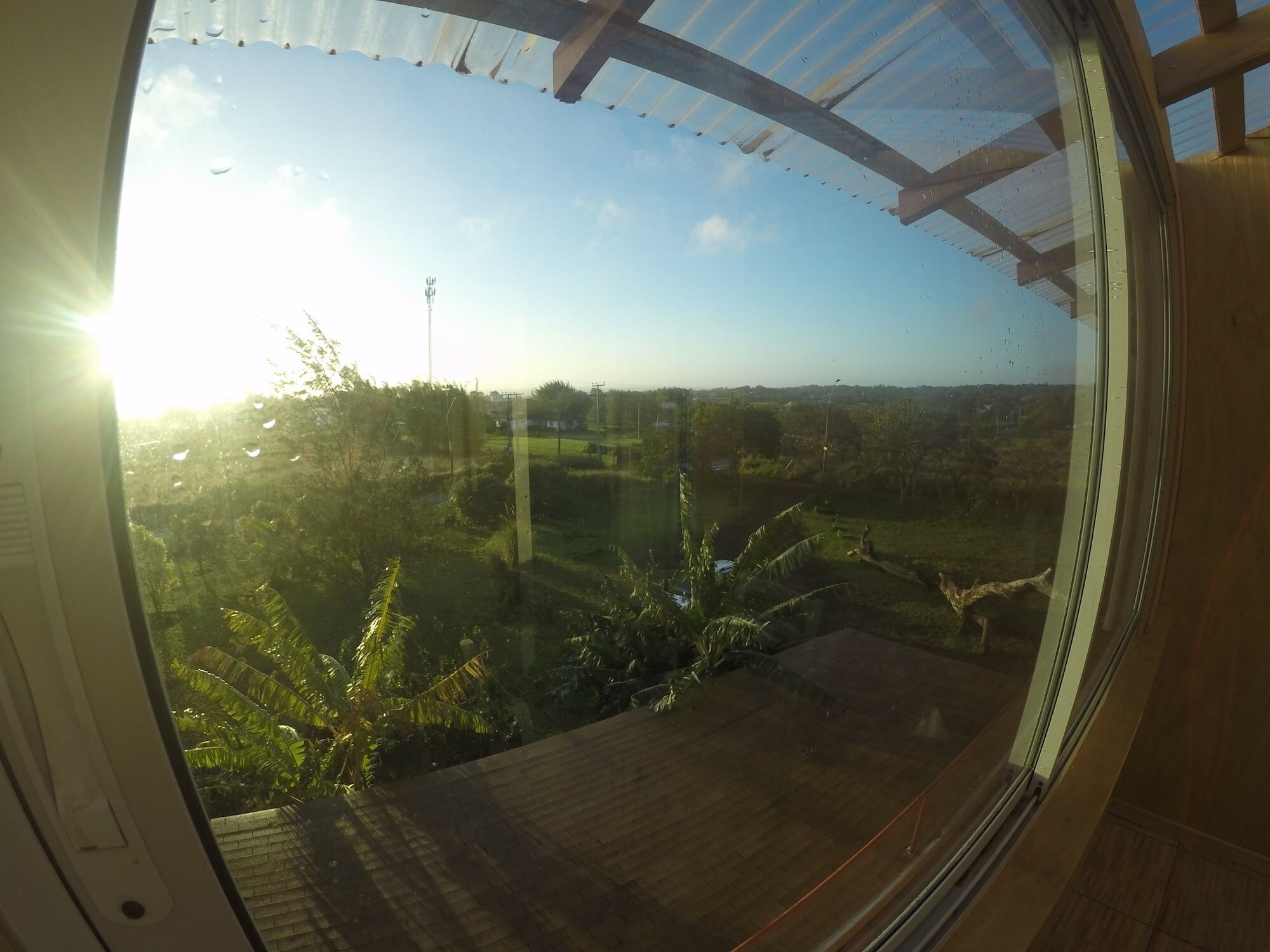 Фото Hotel Uka Mana