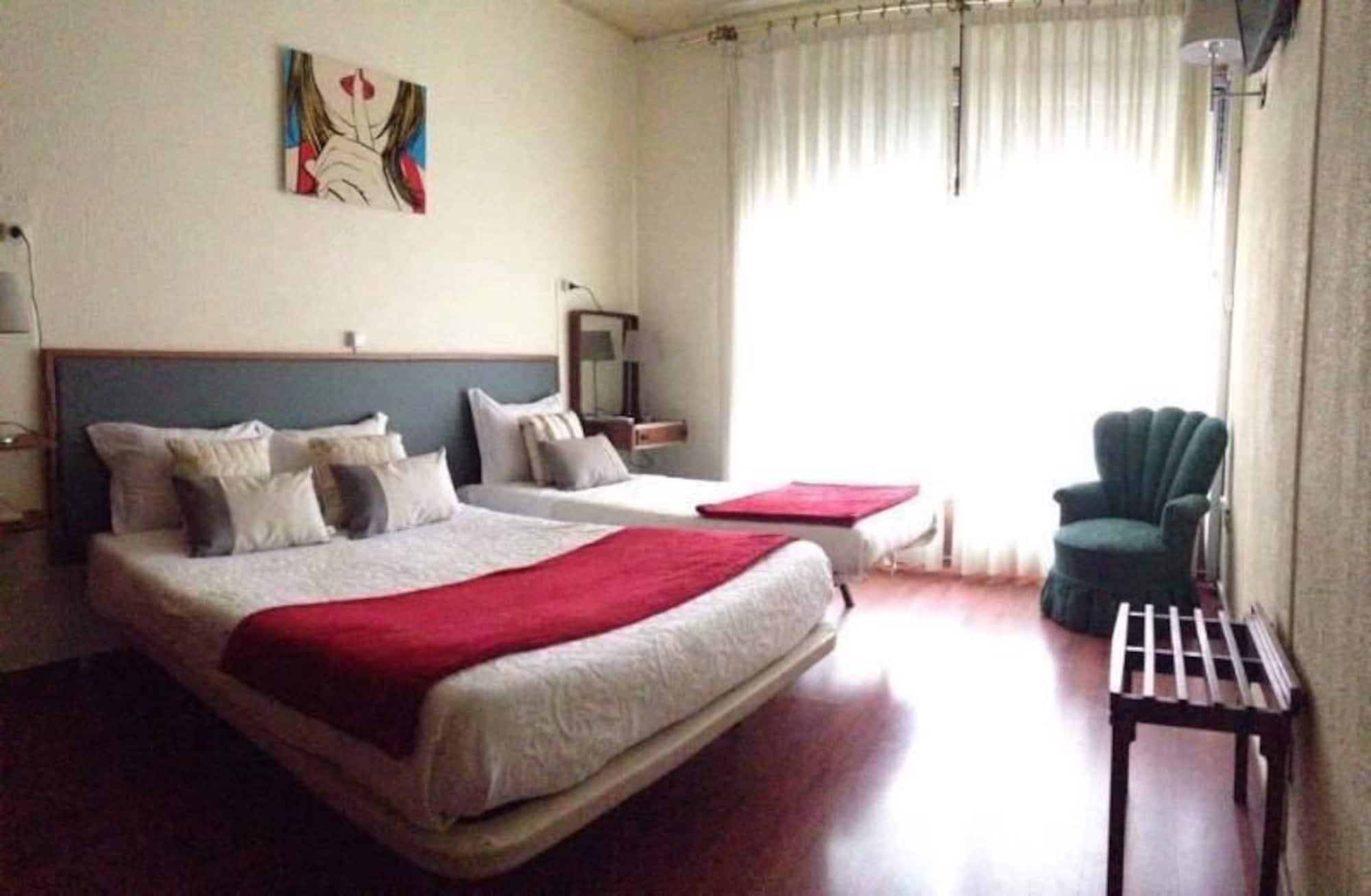 Фото Hotel Girassol