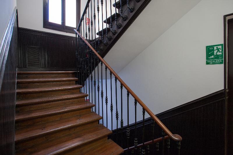 Фото Gran Central Suites