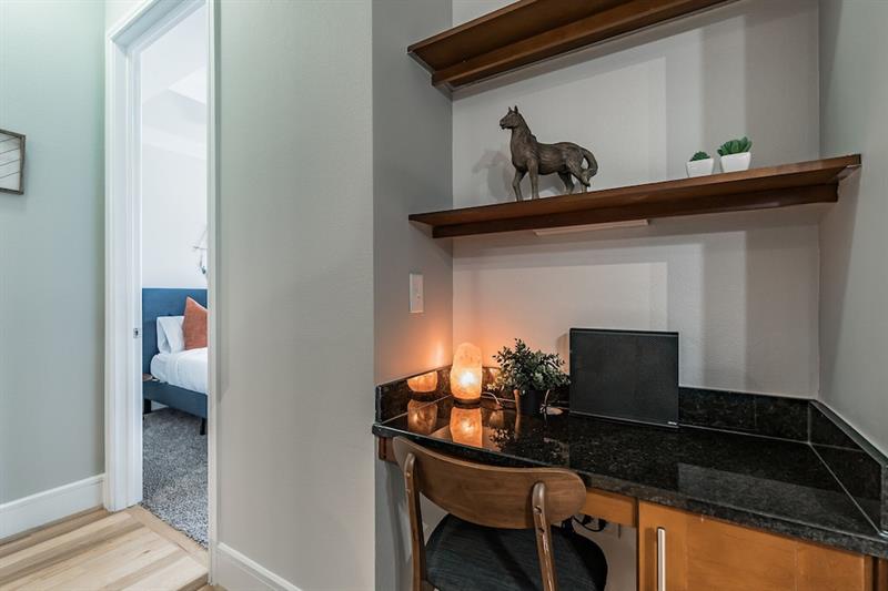 Фото The Luxury Suites of Houston