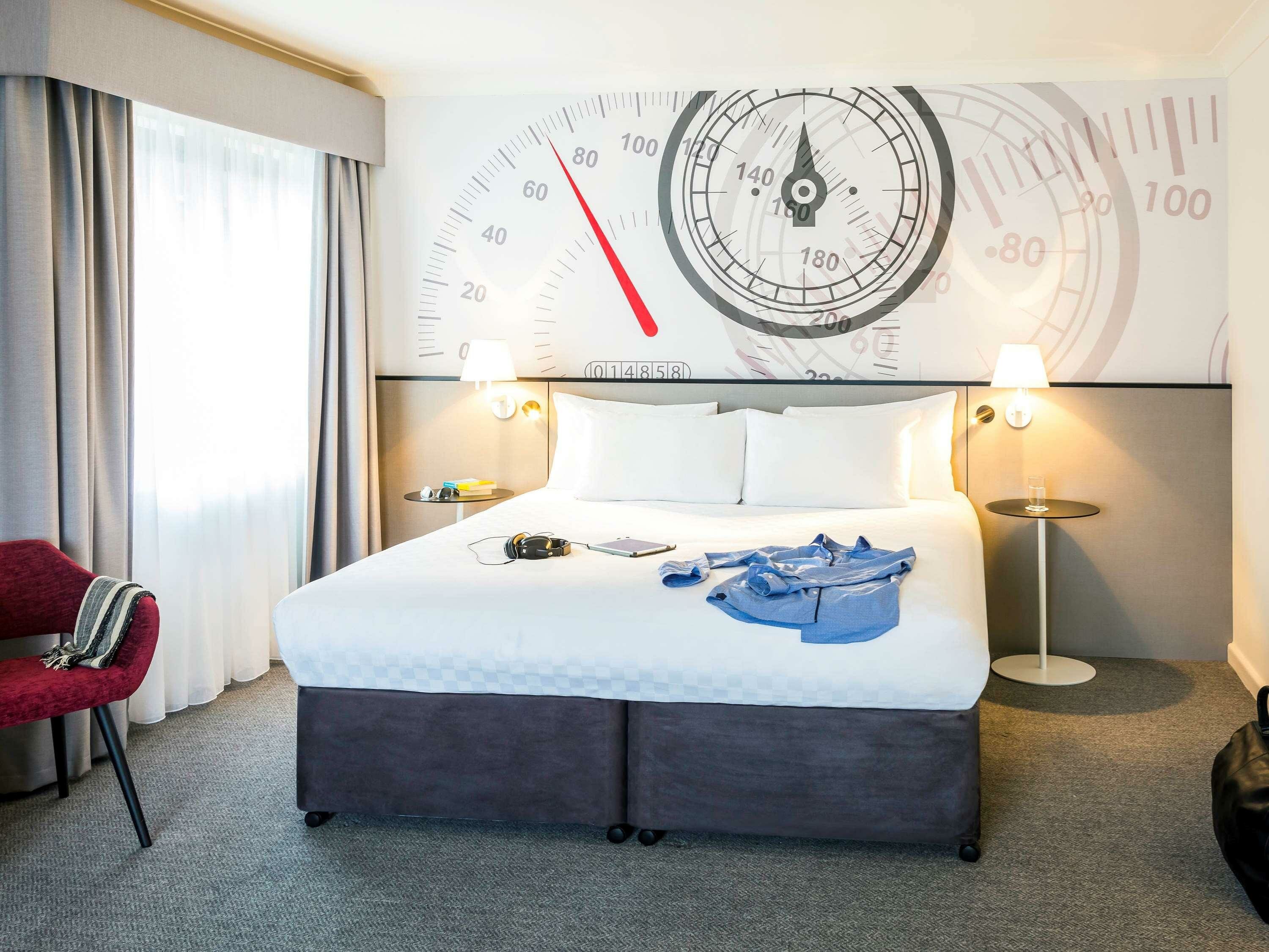 Фото Mercure Dartford Brands Hatch Hotel & SPA