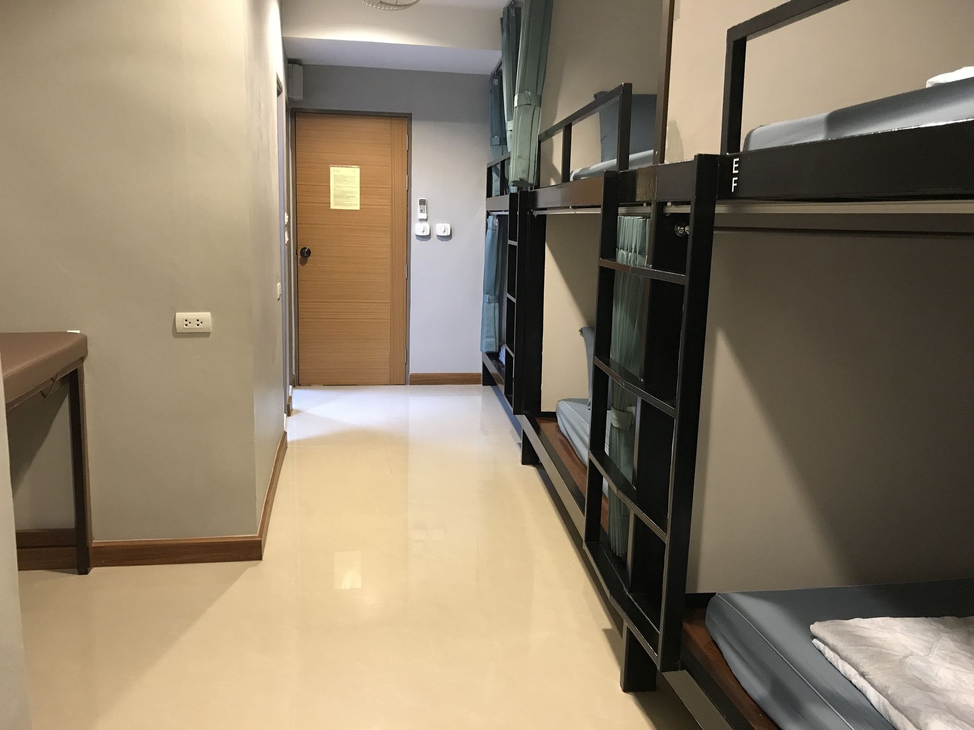 Фото Restiny Hostel