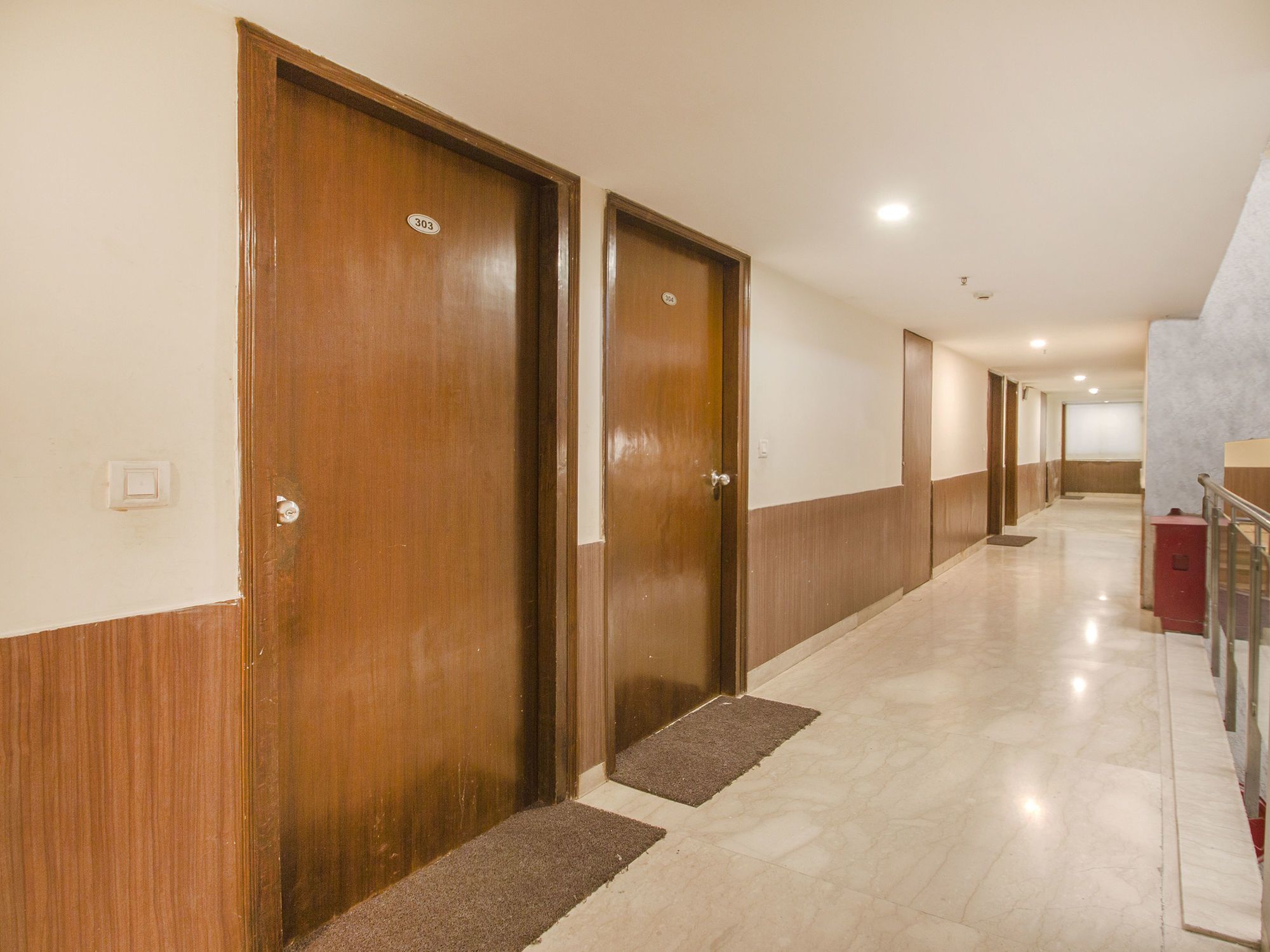 Фото Oyo 1410 Country Club Begumpet