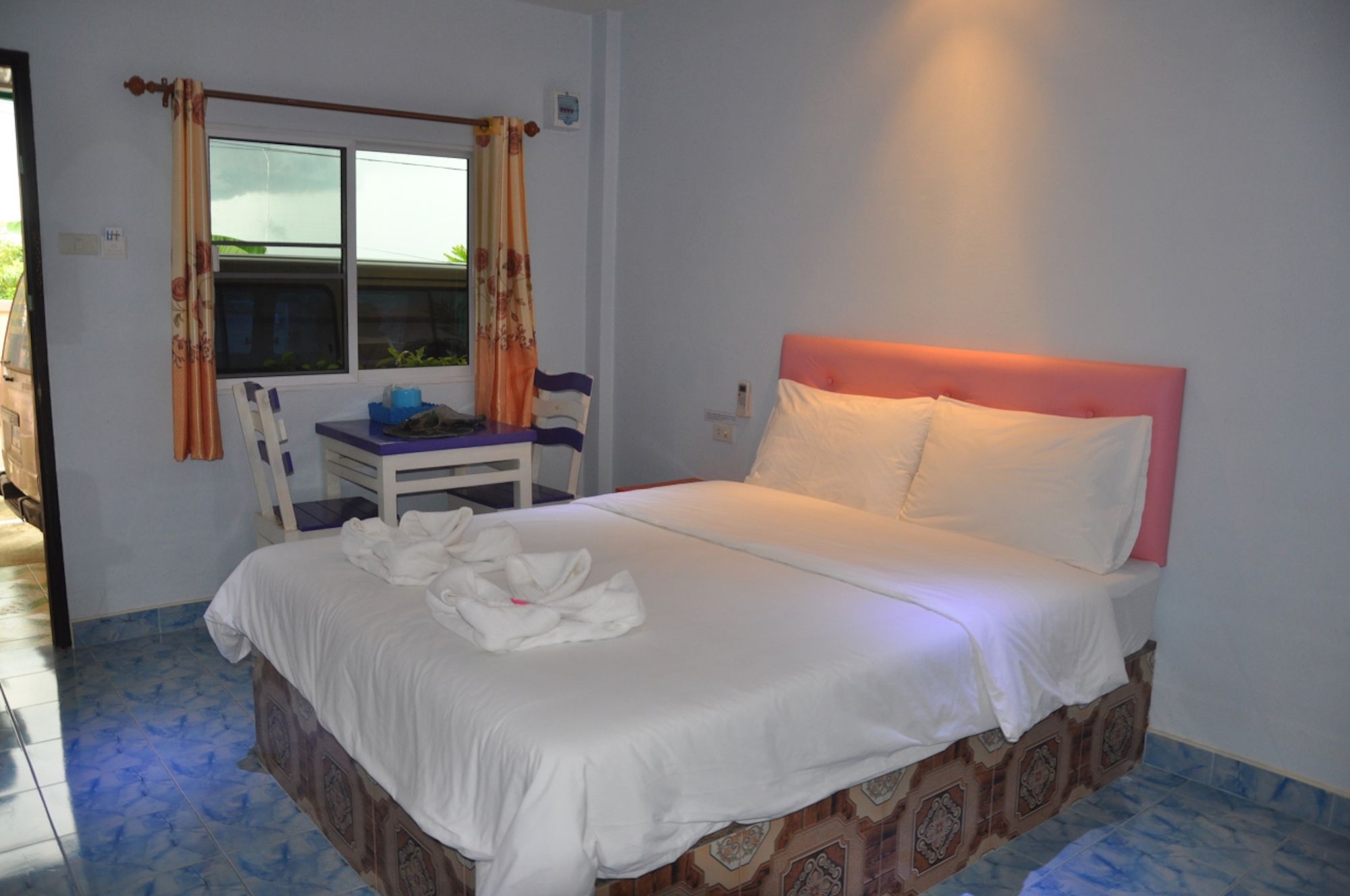 Фото Wattana Hill Resort