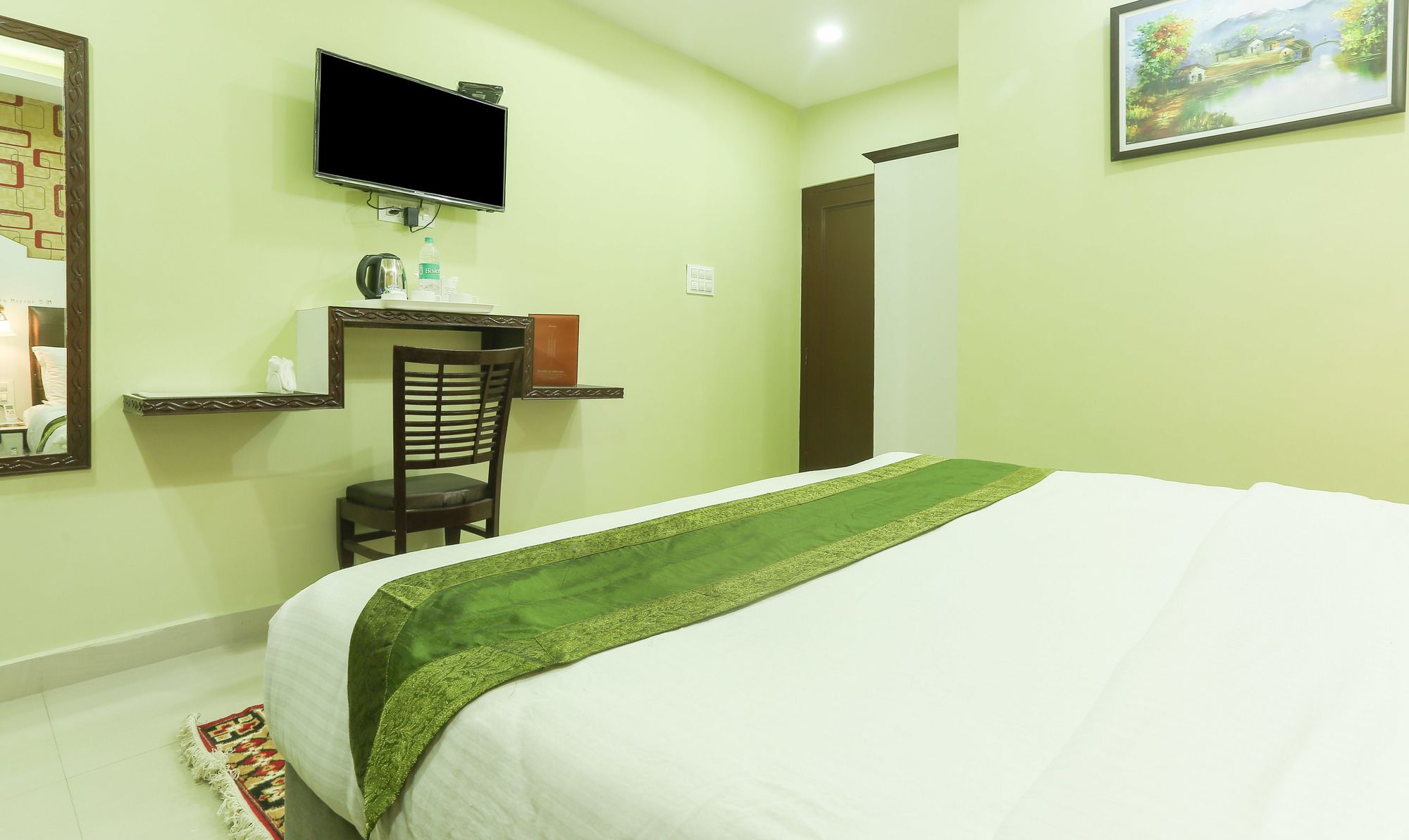 Фото Treebo Trend Roshan House