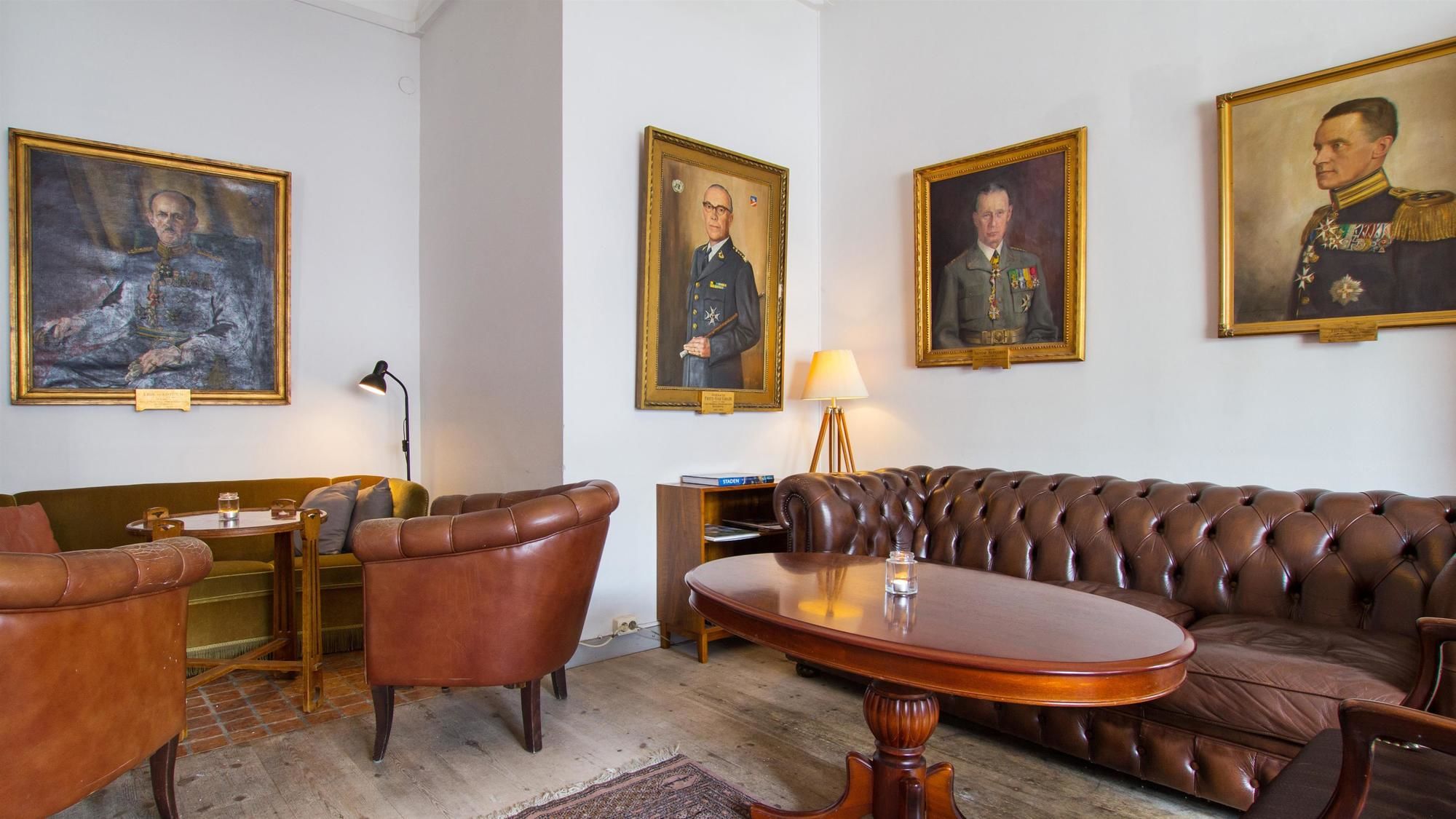 Фото Hotel Bishops Arms Strängnäs