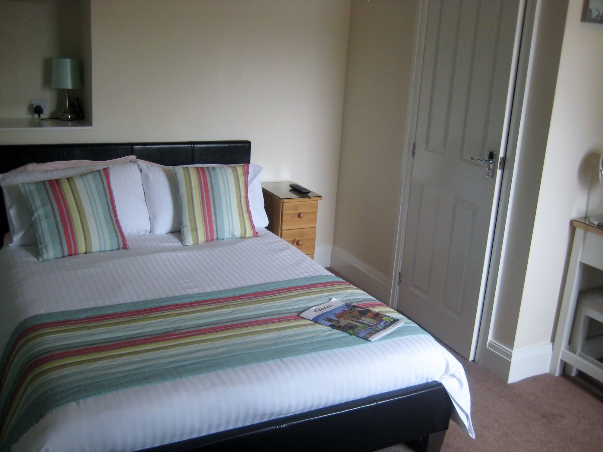 Фото The Promenade