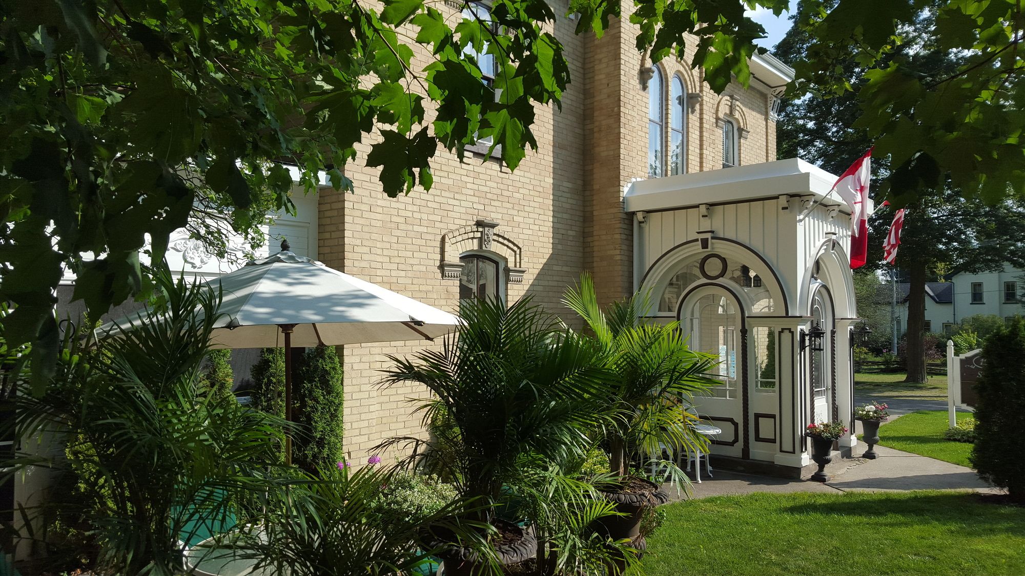 Фото Stone Maiden Inn