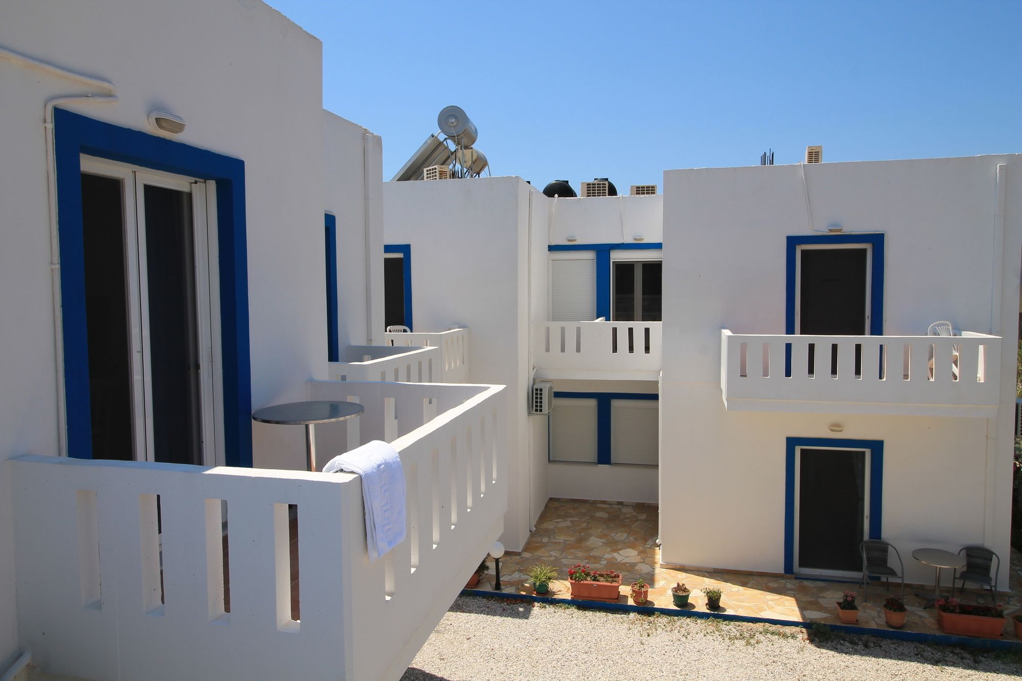 Фото Alexis Apartments