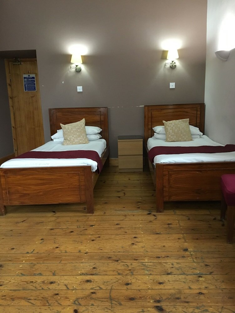 Фото Merchant City Inn