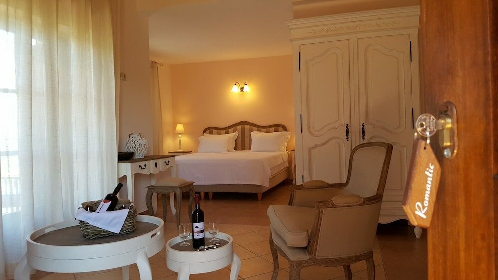 Фото Liotrivi Historical Mansion & Boutique Hotel