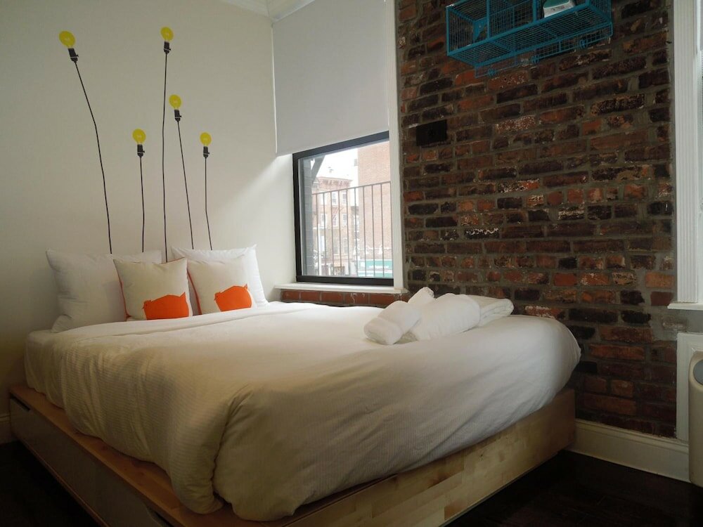 Фото East Village Hotel