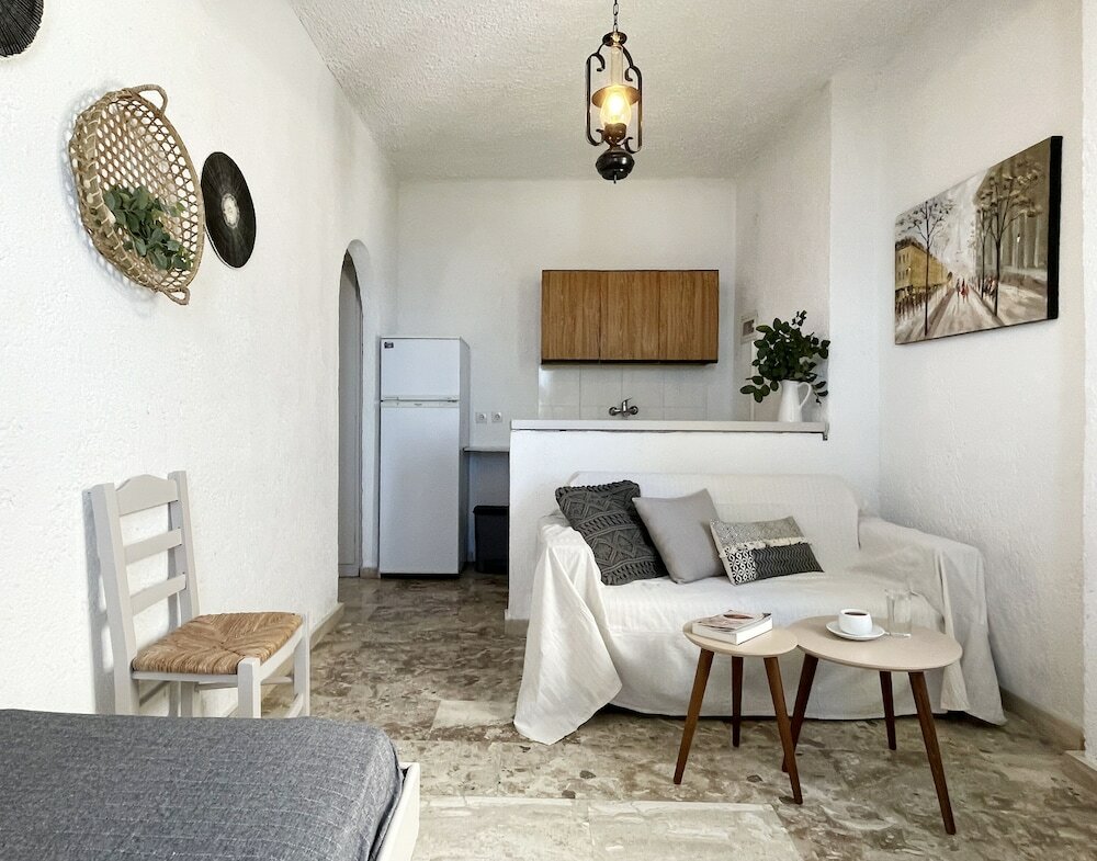 Фото Achlia Hotel