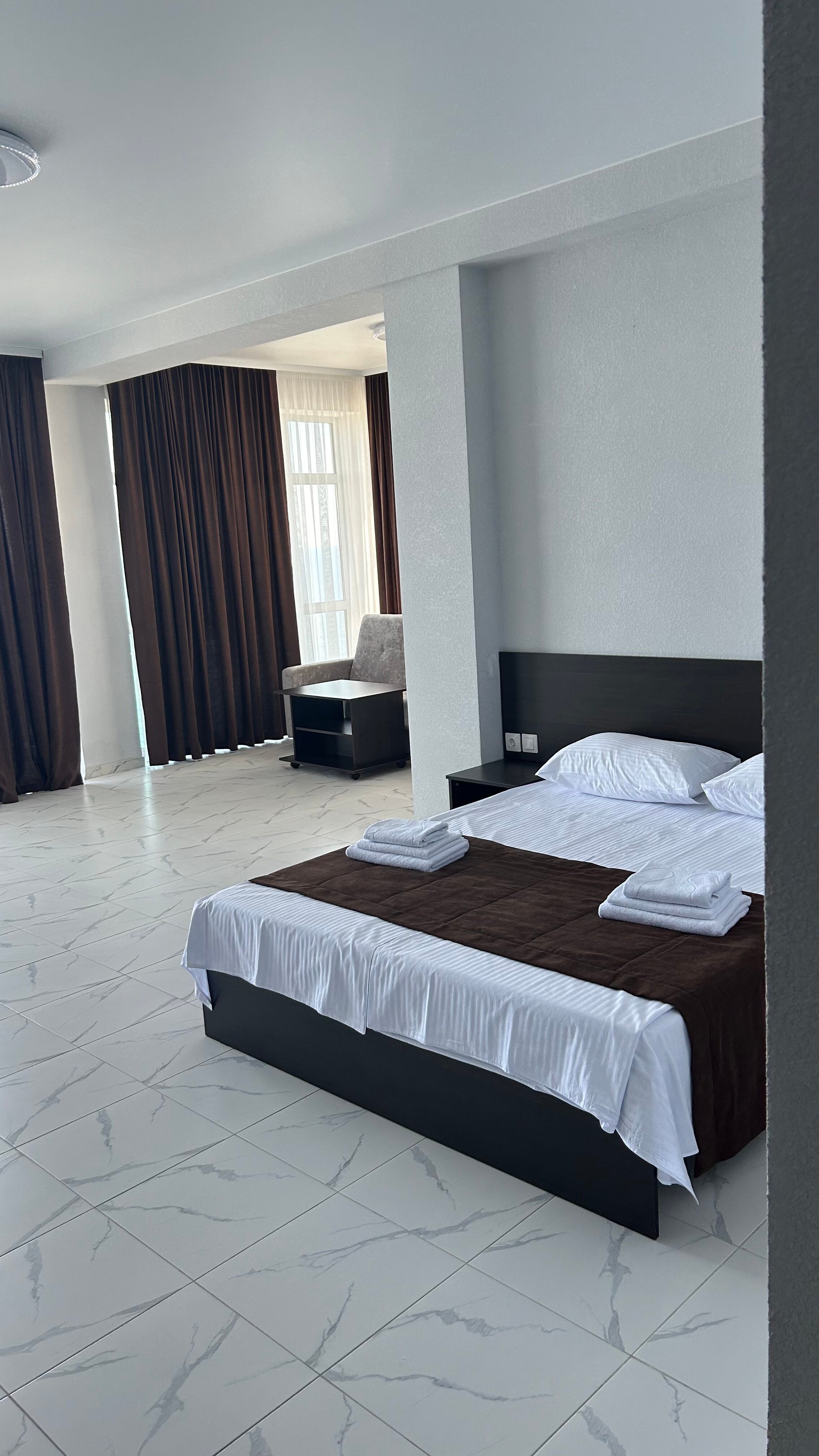 Фото Парнас