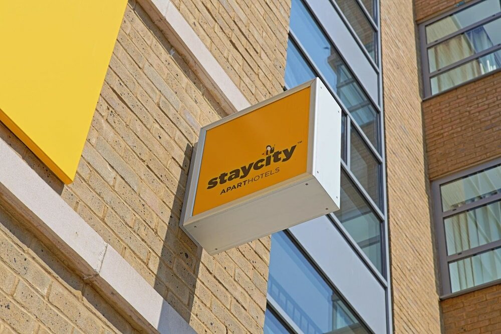 Фото Staycity Aparthotels London Greenwich High Road