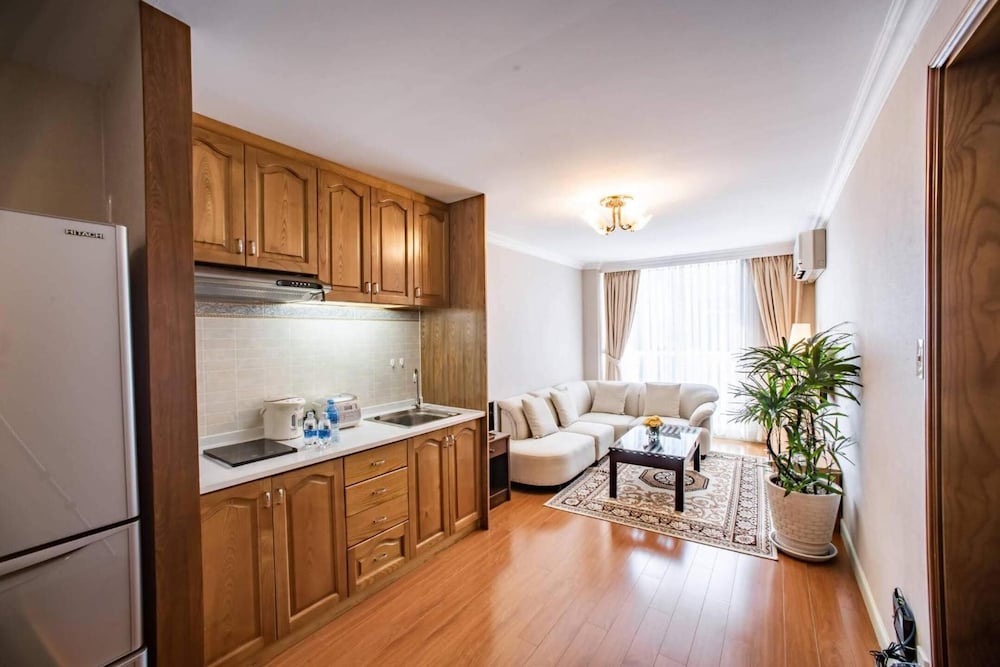 Фото Saigon Court Serviced Apartment