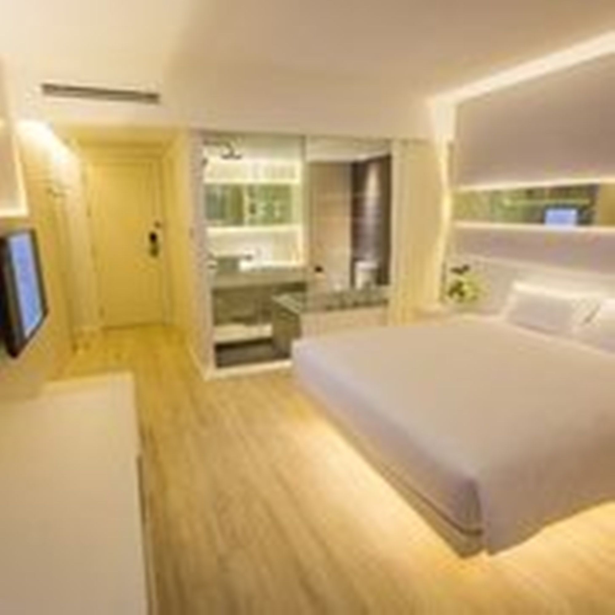 Фото Crystal Hotel Hat Yai