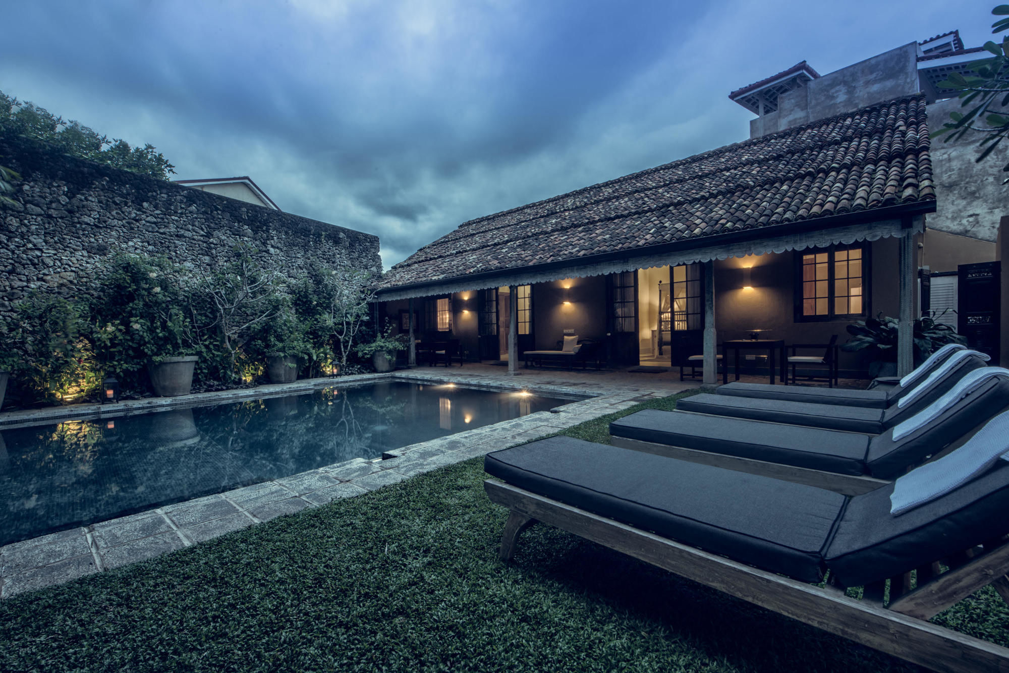 Фото Вилла Taru Villas - Rampart Street