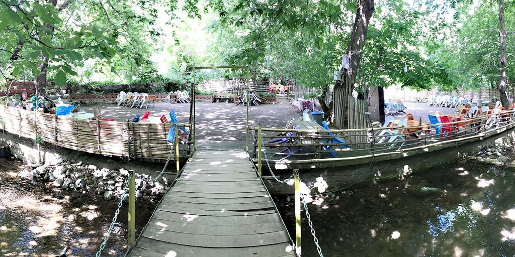 Cafe Gokkusagi Alabalik Tesisleri, Hassa, photo