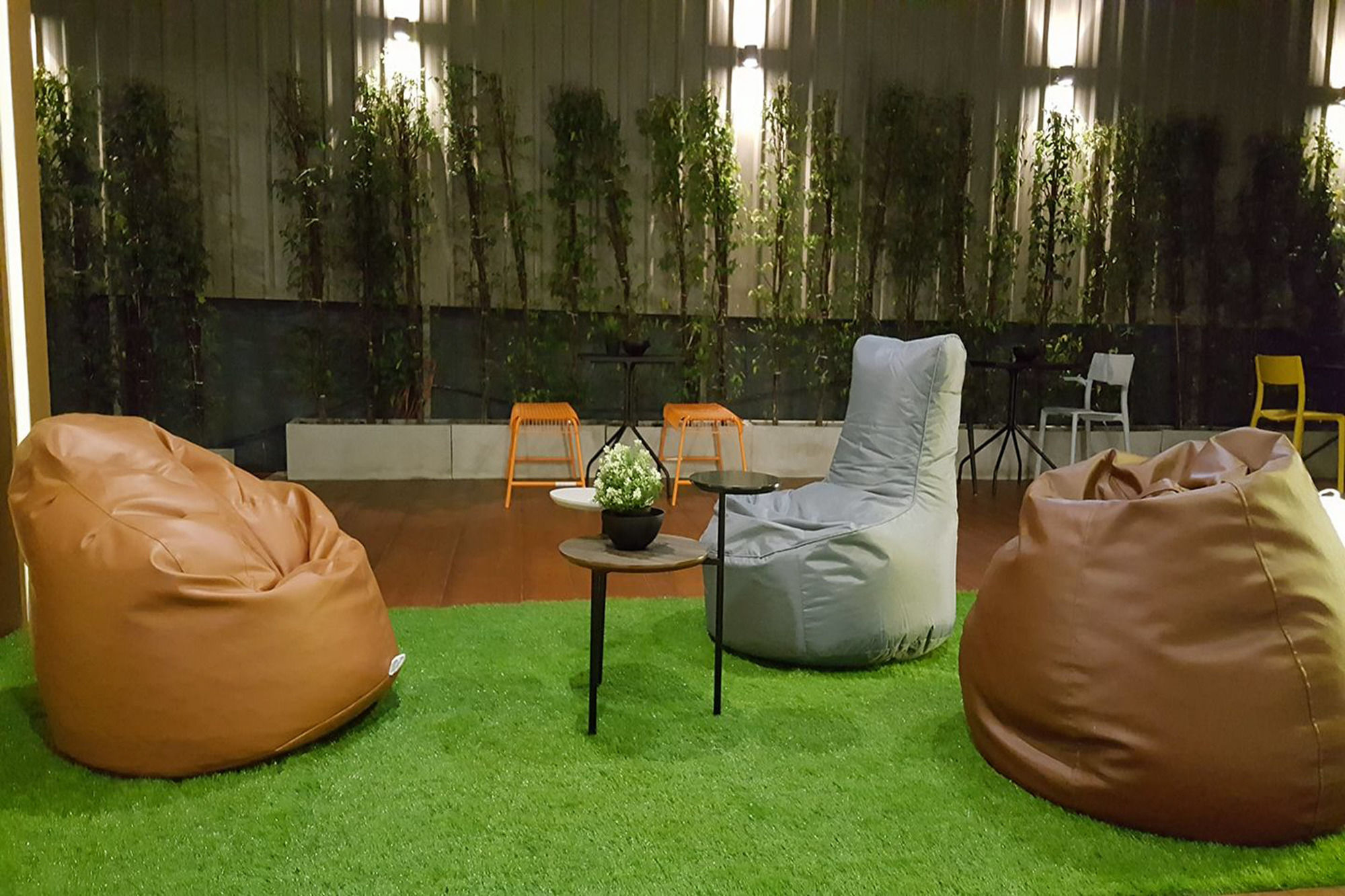 Фото Ploen Place Residence