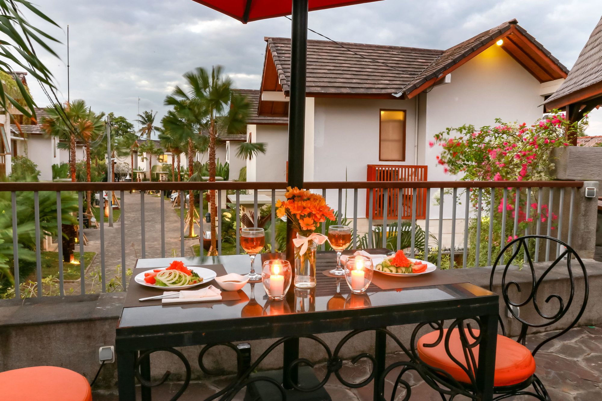 Фото Sanur Art Villas