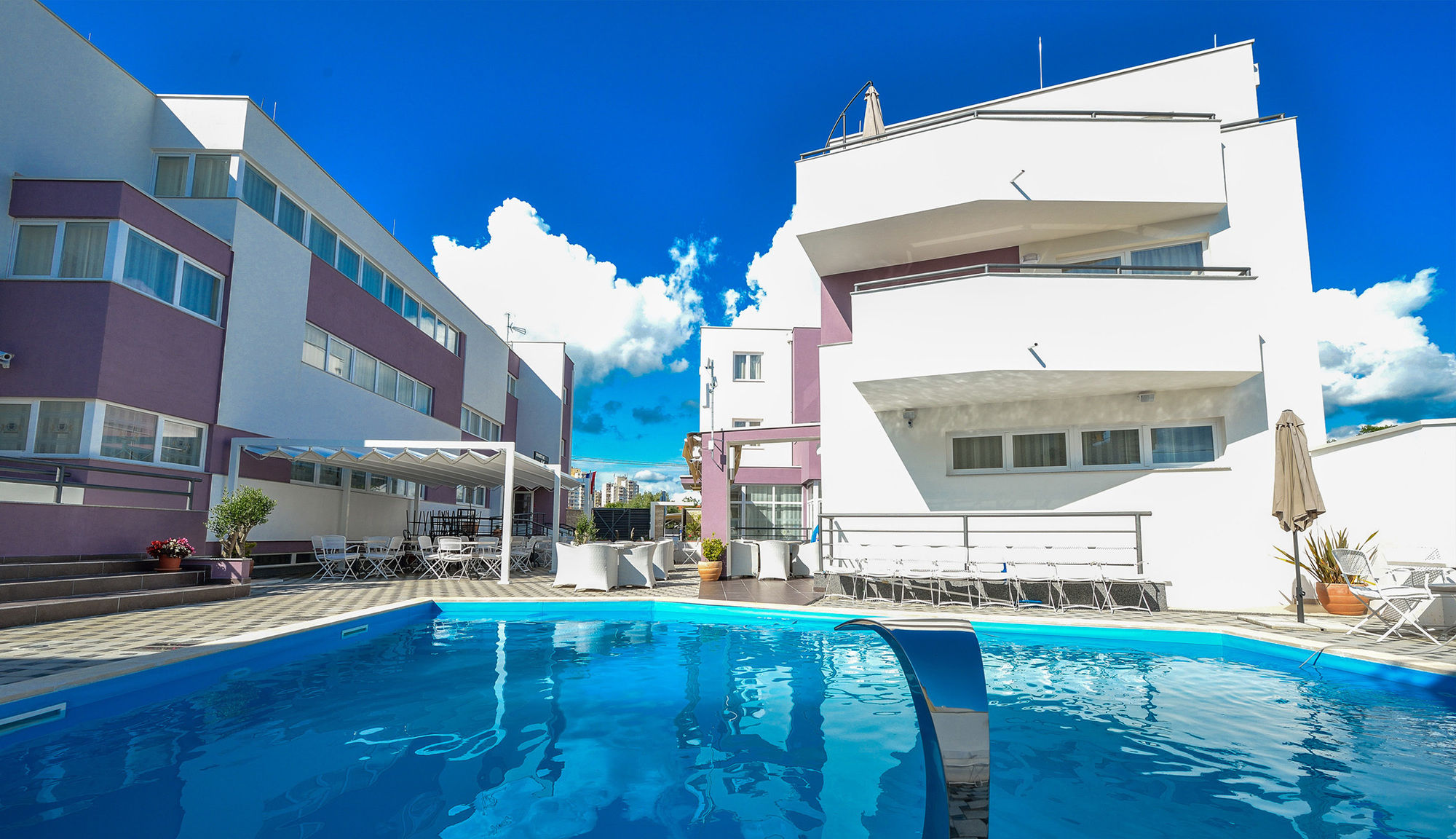 Фото Hotel ZaDaR