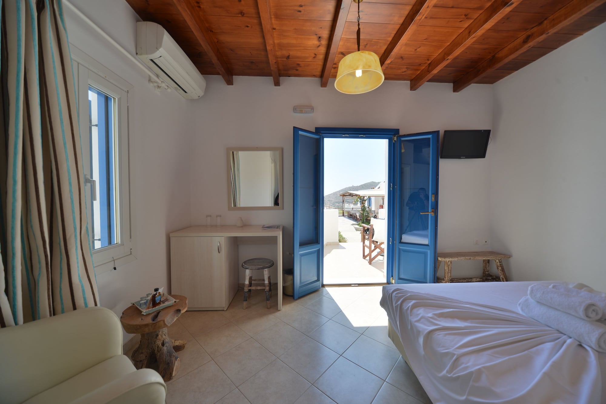 Фото Amorgion Hotel