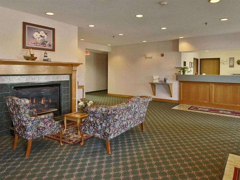 Фото Rodeway Inn Urbana Champaign University Area