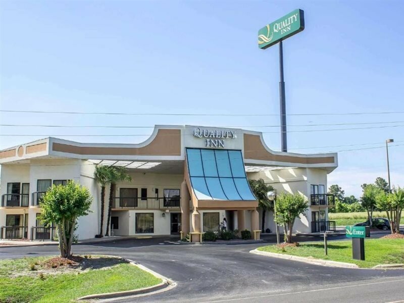 Фото Quality Inn Selma