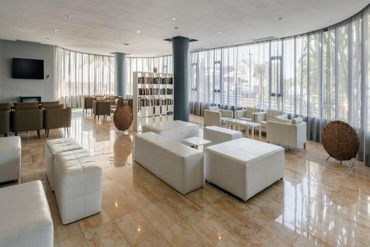 Фото Barceló Santiago