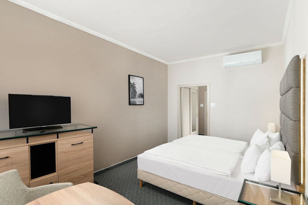 Фото Danubius Hotel Raba