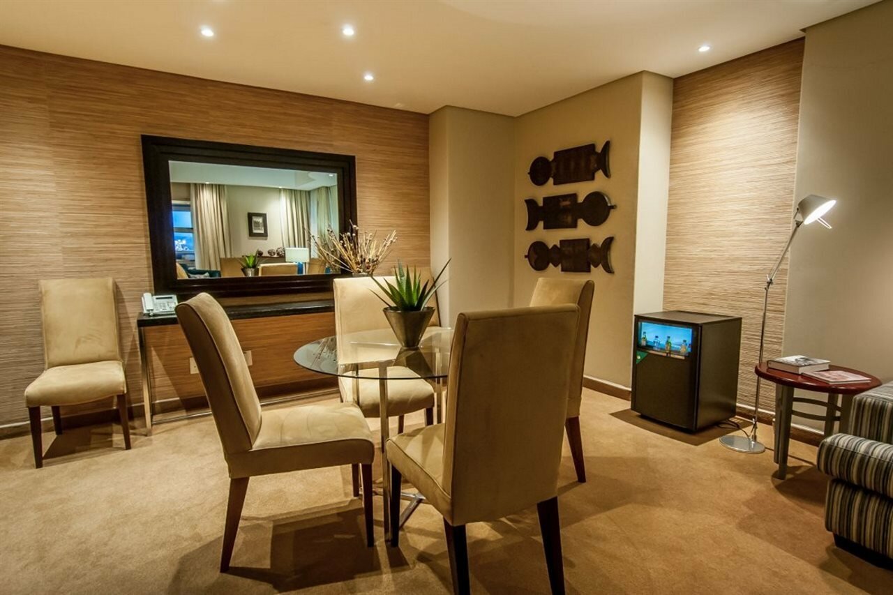 Фото The Paxton Hotel