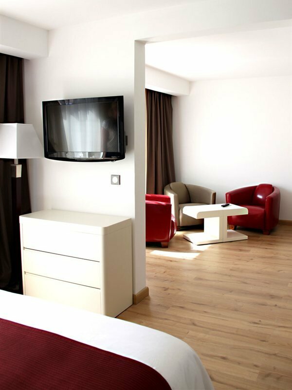 Фото Hotel Montaigne & SPA