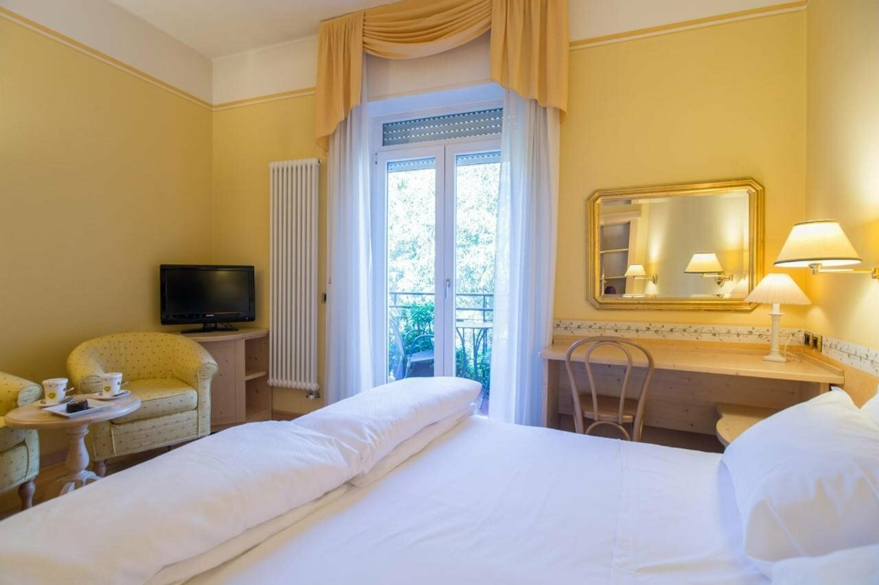 Фото Hotel America